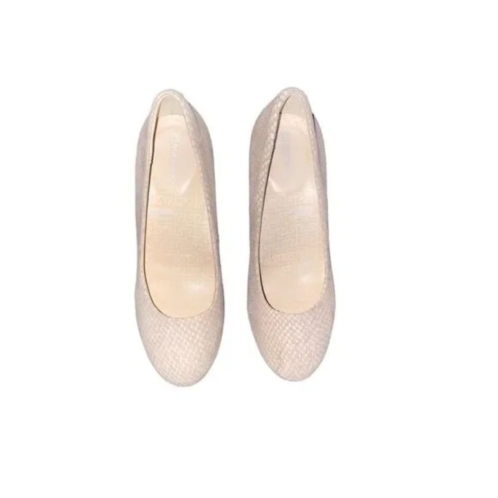 Rockport Beige Textured Heels